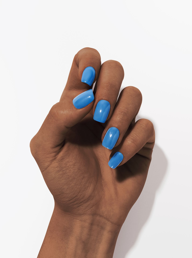 Nails_babys_blue_B.webp