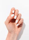 Nails_Snow_White_W_Flamingo.webp